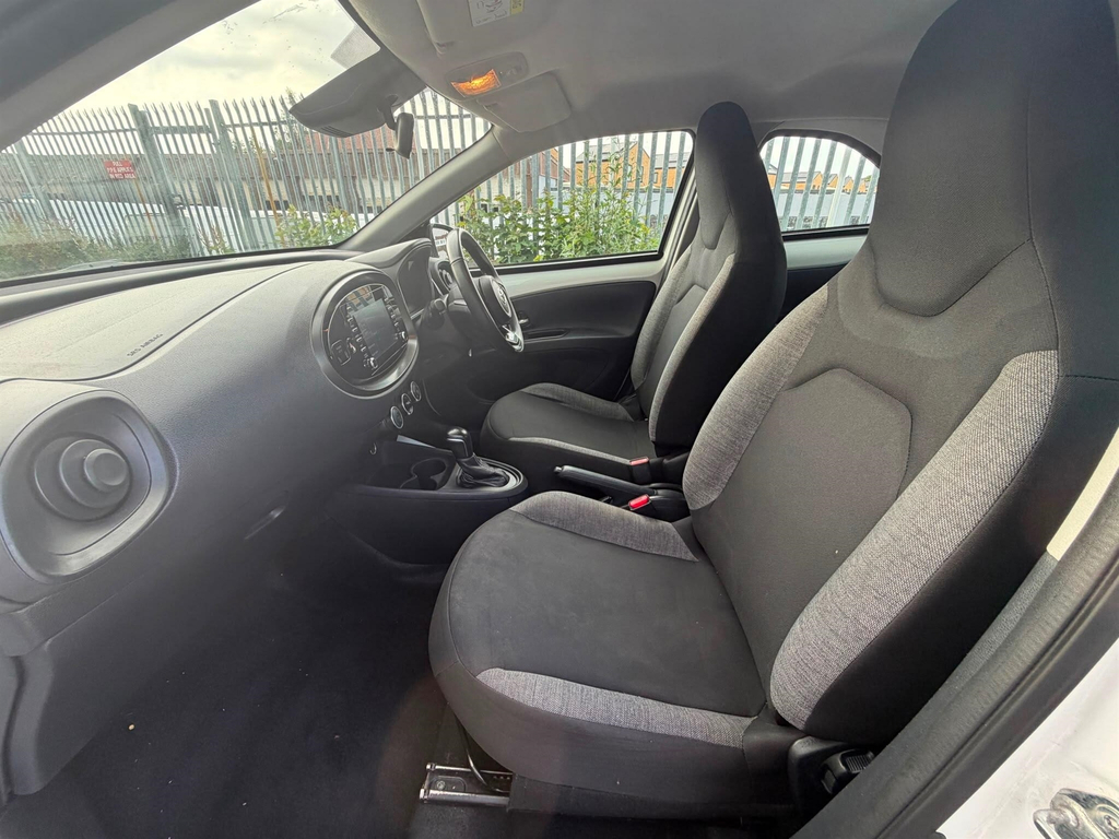 Toyota Aygo X  #43