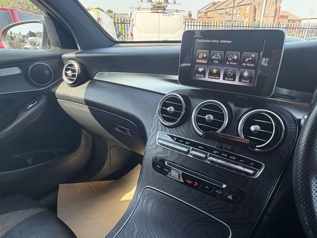 Mercedes-Benz GLC Class Glc 220D 4Matic Amg Night Edition 9G-tronic Black #16