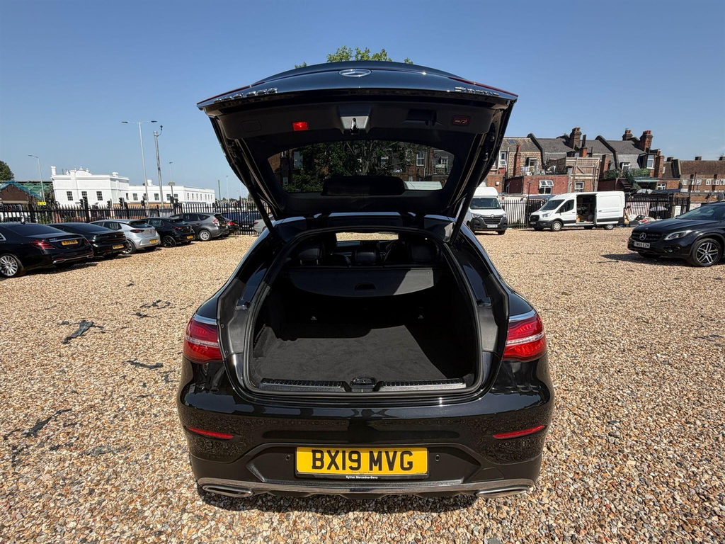 Mercedes-Benz GLC Class Glc 220D 4Matic Amg Night Edition 9G-tronic Black #64
