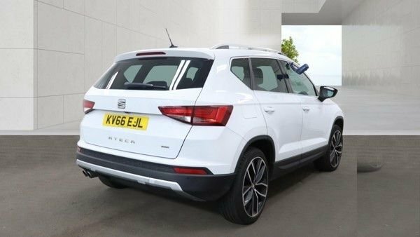 Seat Ateca Tdi Xcellence Suv White #4