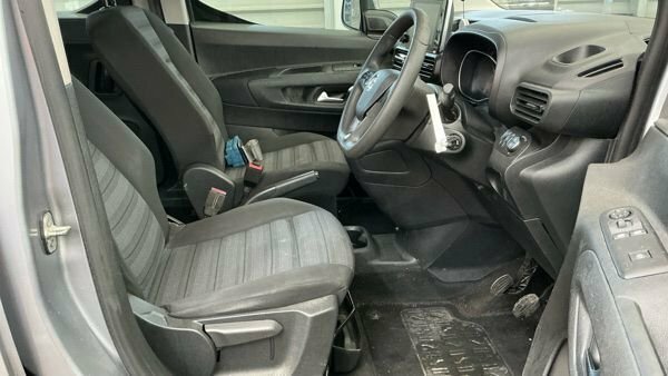 Vauxhall Combo Life Combo Life Energy Ss Red #12