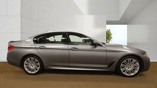 BMW 5 Series 530E 9.2Kwh M Sport Blue #5
