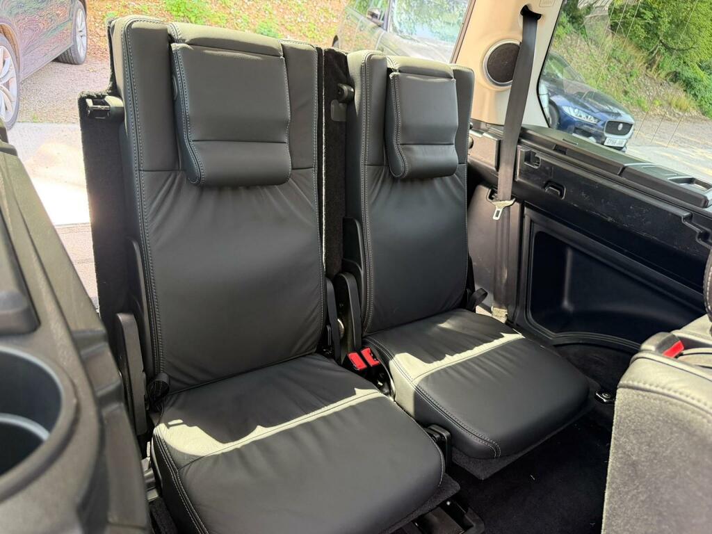 Land Rover Discovery 4 3.0 Sd V6 Landmark Black #5
