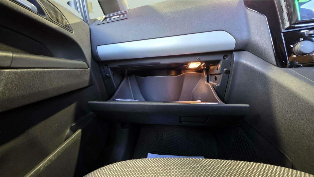 Vauxhall Zafira Design Silver #44