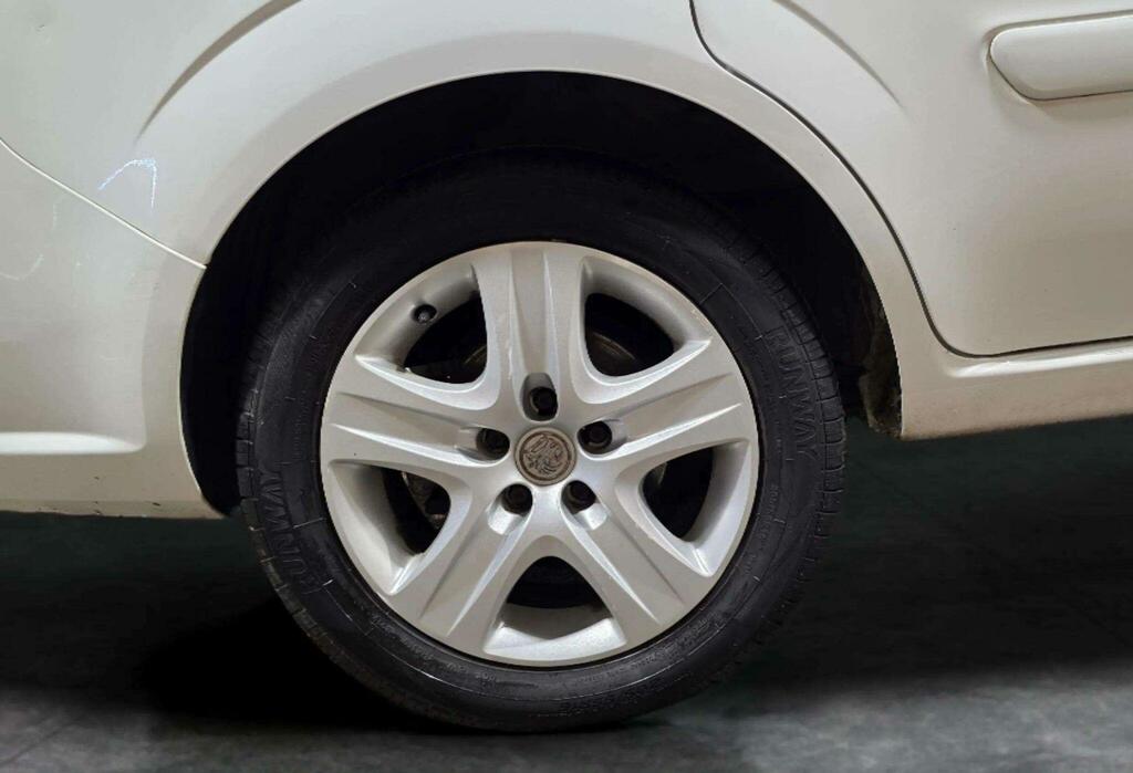 Vauxhall Zafira Design Silver #36