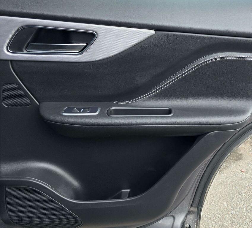 Jaguar F-Pace R-sport Awd Grey #32