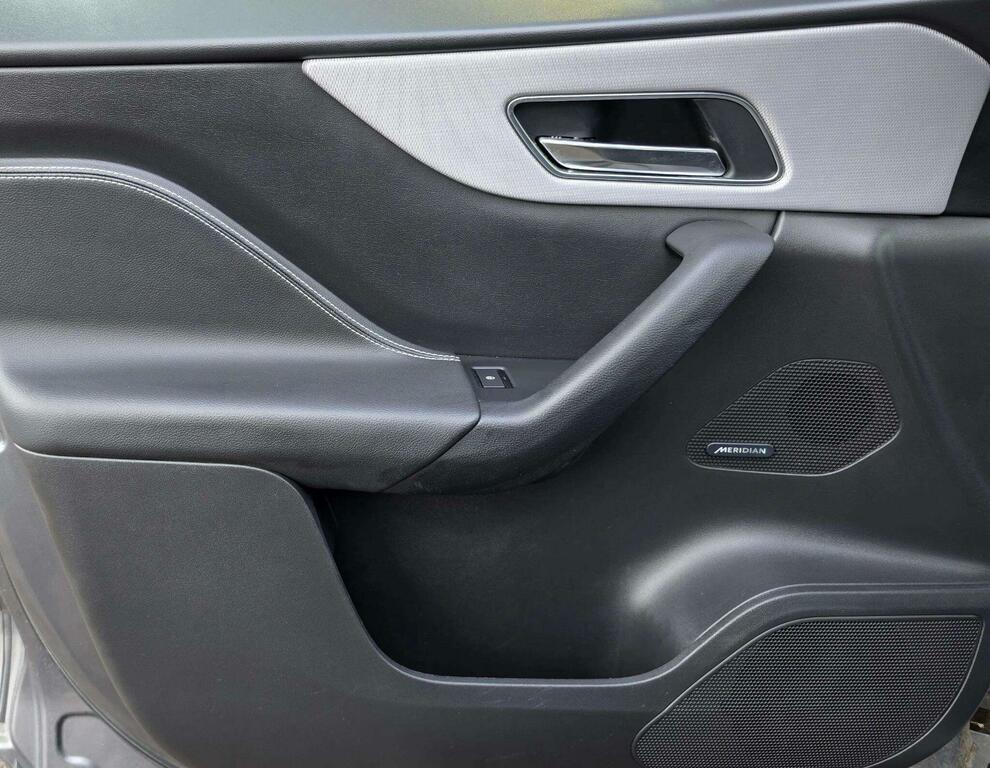 Jaguar F-Pace R-sport Awd Grey #31