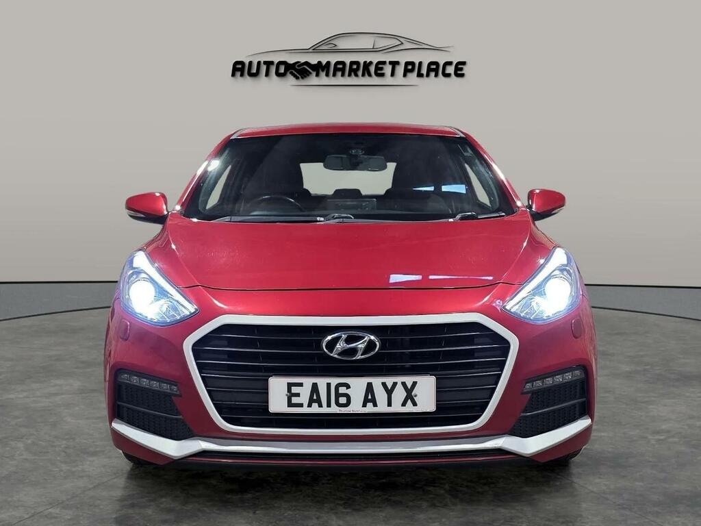 Hyundai I30 Turbo Red #2
