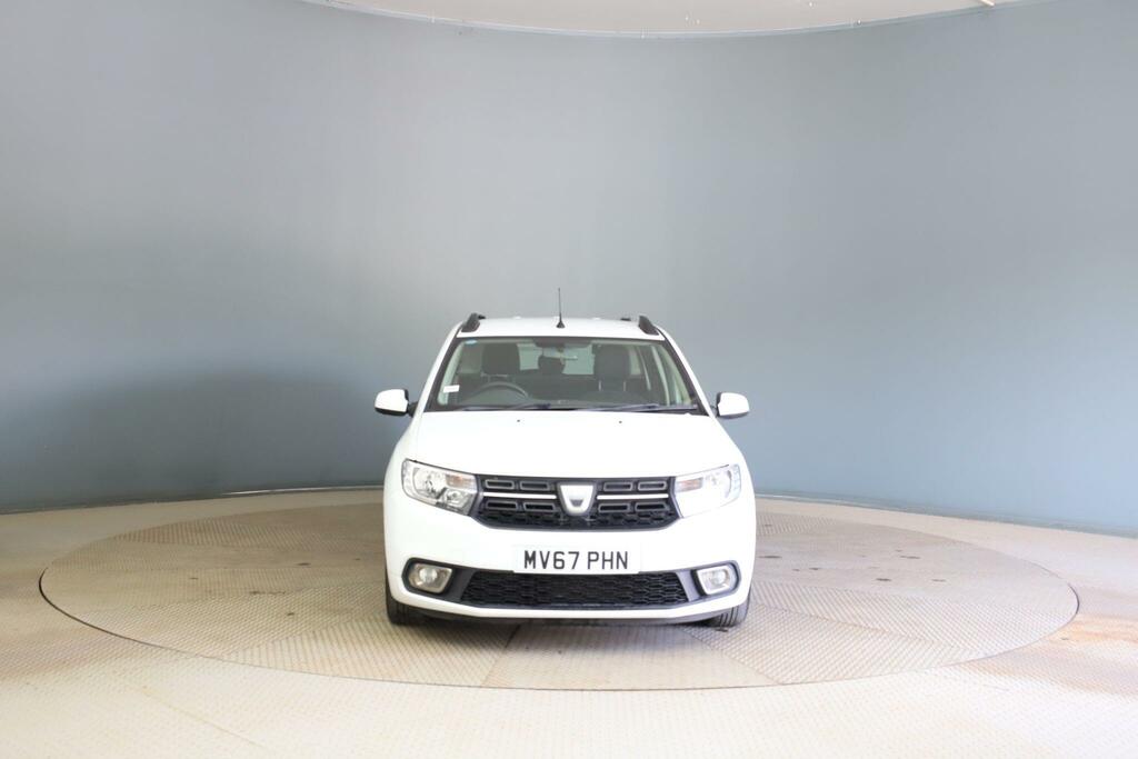 Dacia Logan Laureate White #2