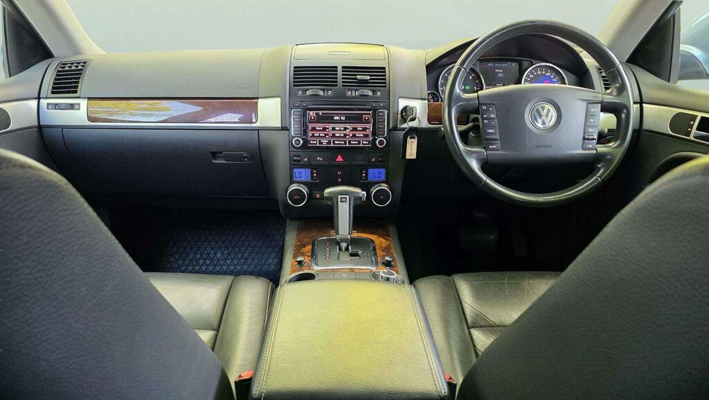 Volkswagen Touareg 2.5 Tdi Dpf Se Tip Black #13