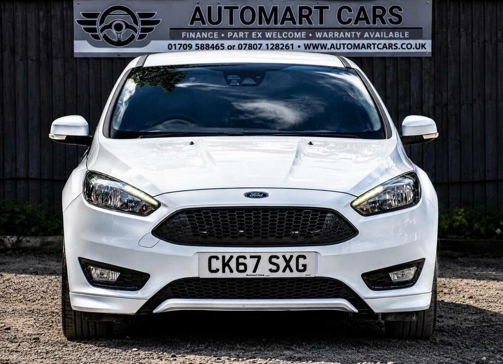 Ford Focus Hatchback 1.5 Tdci St-line Euro 6 Ss 2018 CK67SXG White #2