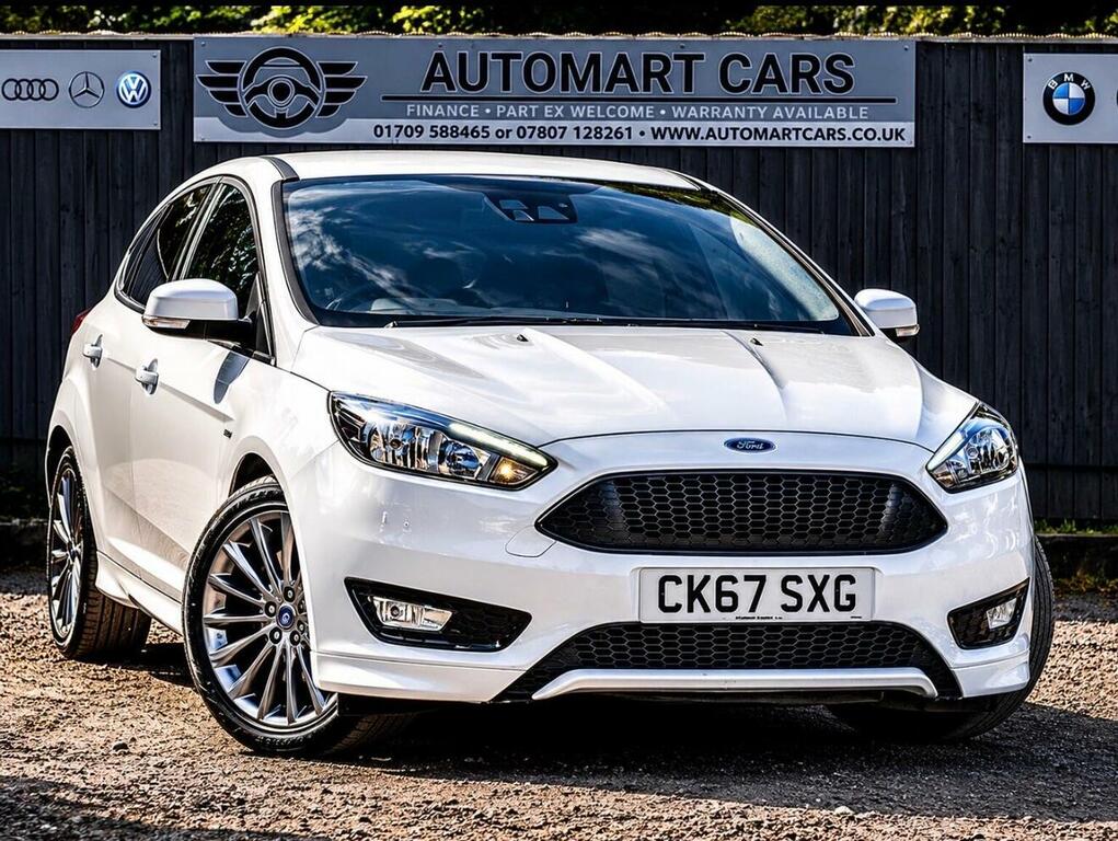 Ford Focus Hatchback 1.5 Tdci St-line Euro 6 Ss 2018 CK67SXG White