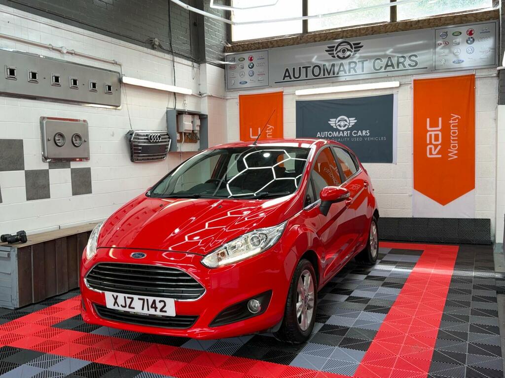 Ford Fiesta 1.25 Zetec Euro 6 Red