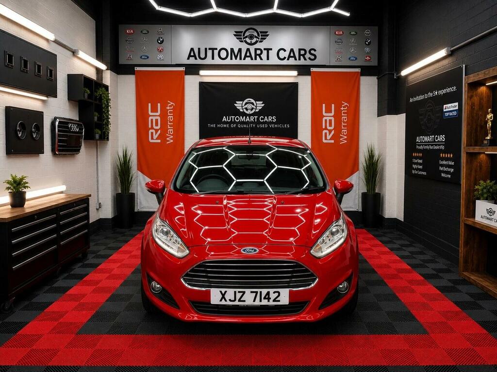 Ford Fiesta Hatchback 1.25 Zetec Euro 6 201565 XJZ7142 Red #2