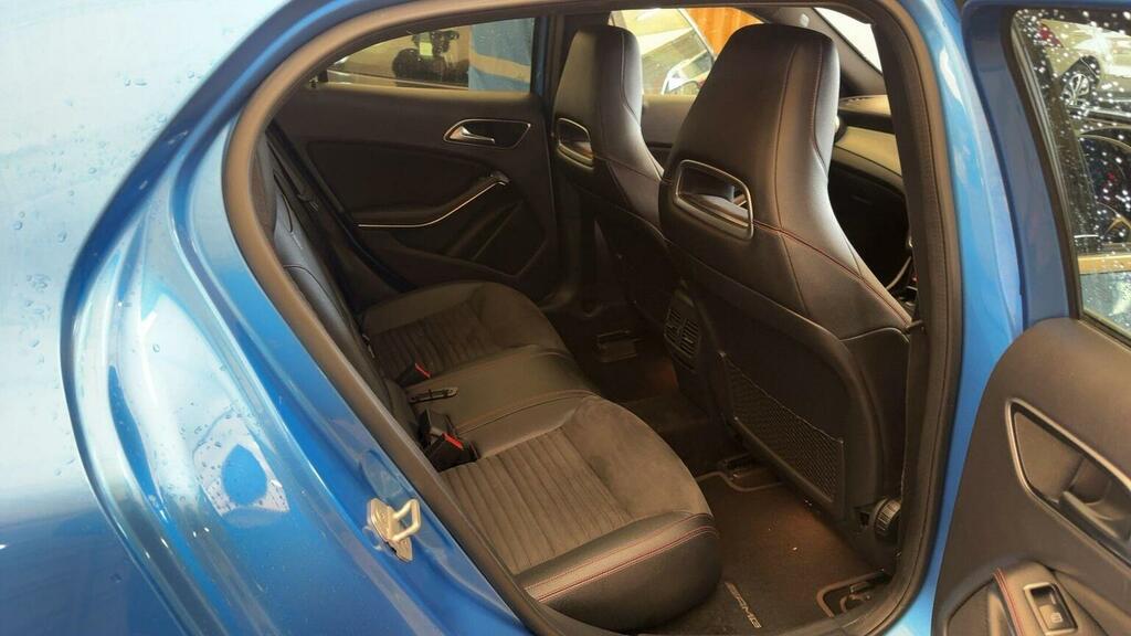 Mercedes-Benz GLA Class 2.1 Gla200d Amg Line 7G-dct Euro 6 Ss Blue #6