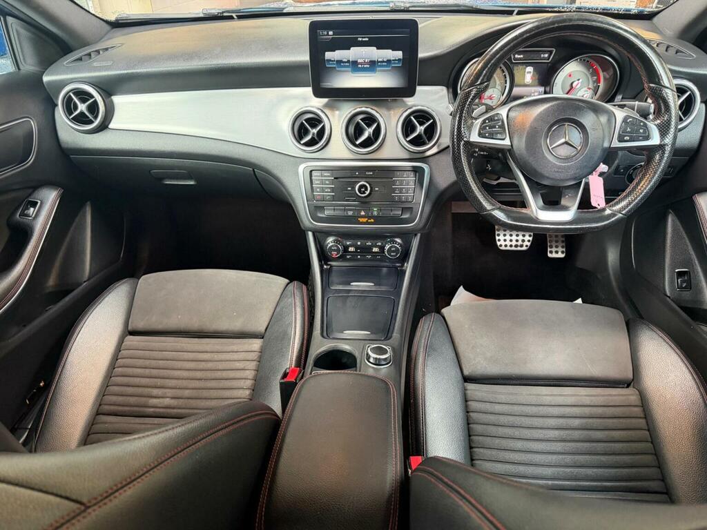 Mercedes-Benz GLA Class Suv White #21