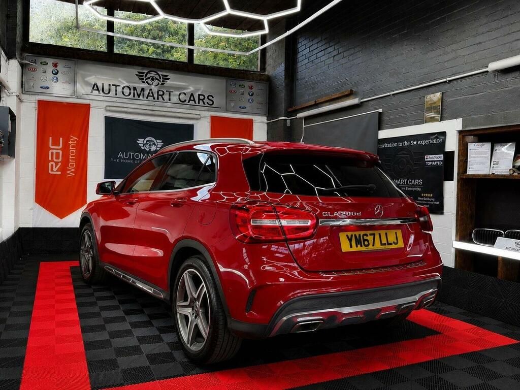 Mercedes-Benz GLA Class 2.1 Gla200d Amg Line Executive 7G-dct 4Matic Eur Red #3