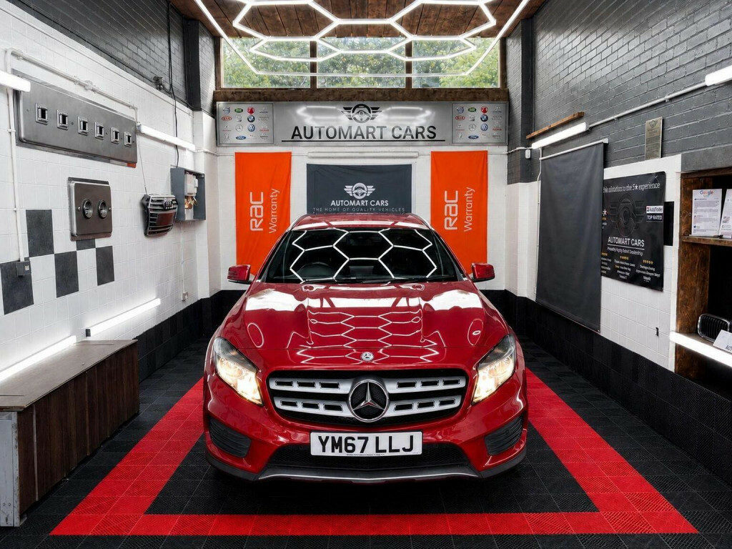Mercedes-Benz GLA Class Suv White #40