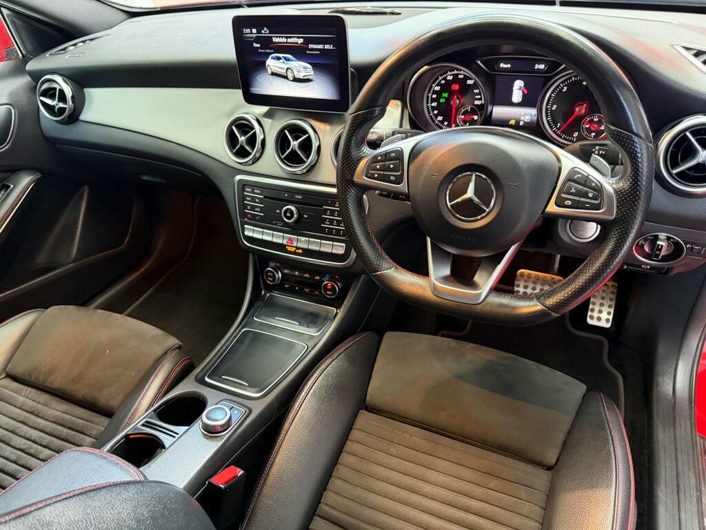 Mercedes-Benz GLA Class 2.1 Gla200d Amg Line Executive 7G-dct 4Matic Eur Red #6