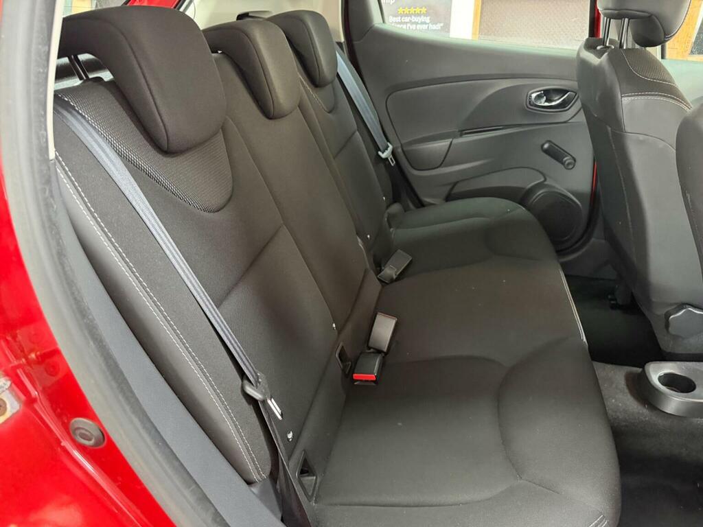 Renault Clio Hatchback Red #10