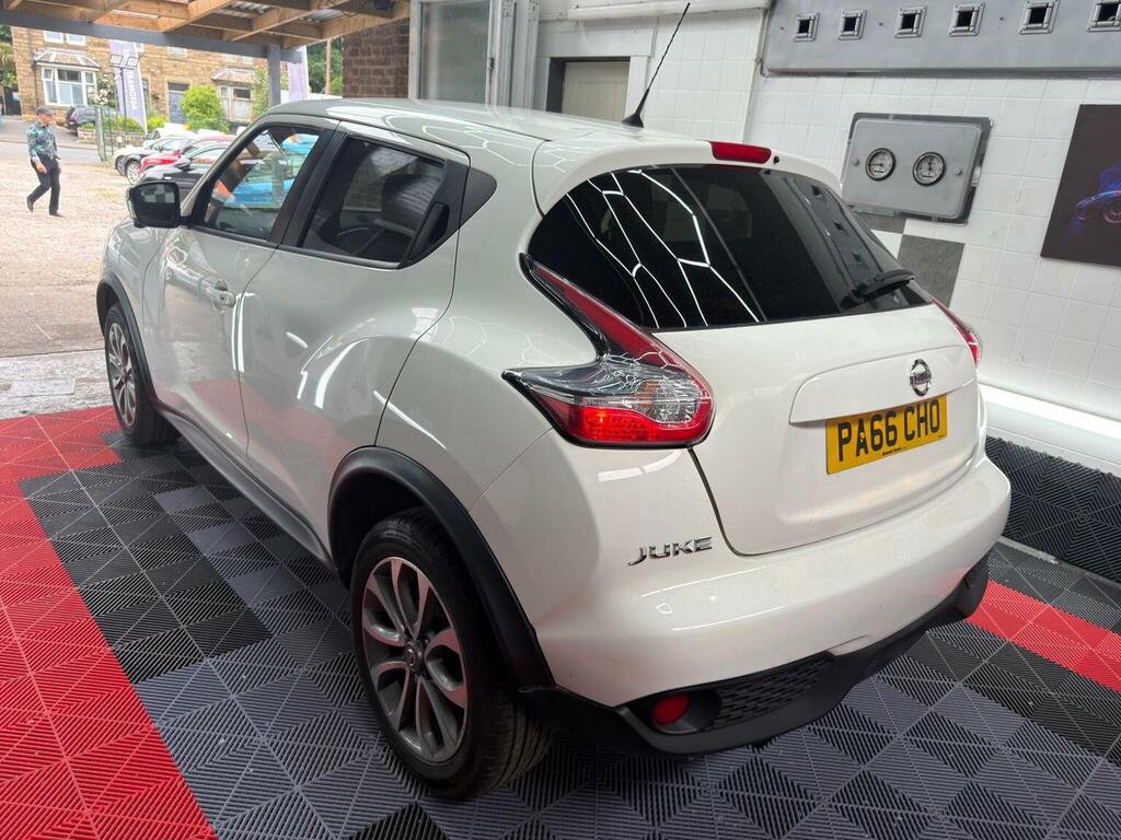 Nissan Juke Suv Black #4