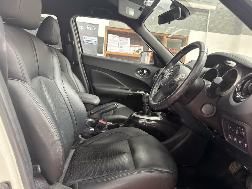 Nissan Juke Suv Black #9