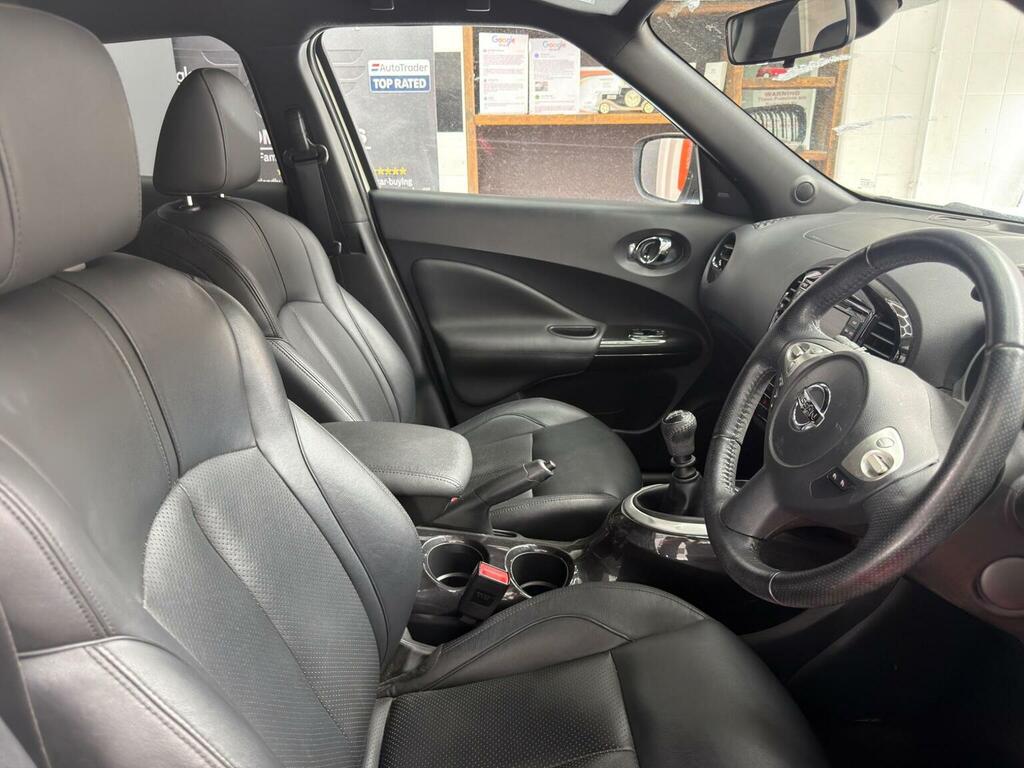 Nissan Juke Suv Black #7