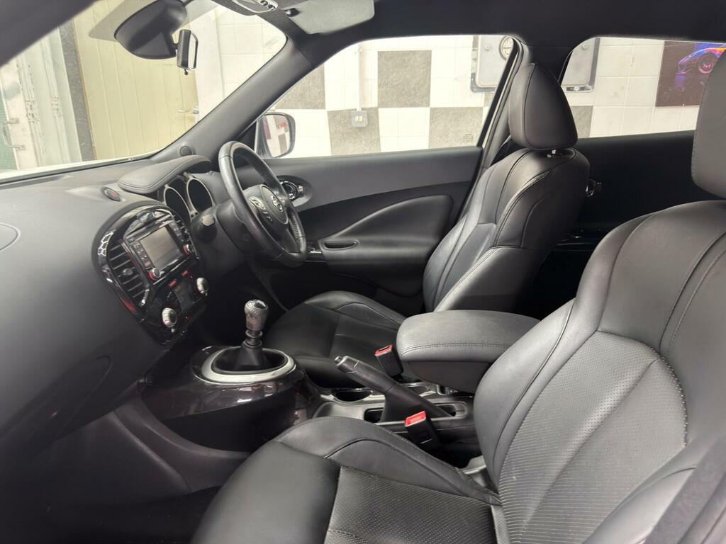 Nissan Juke Suv Black #11