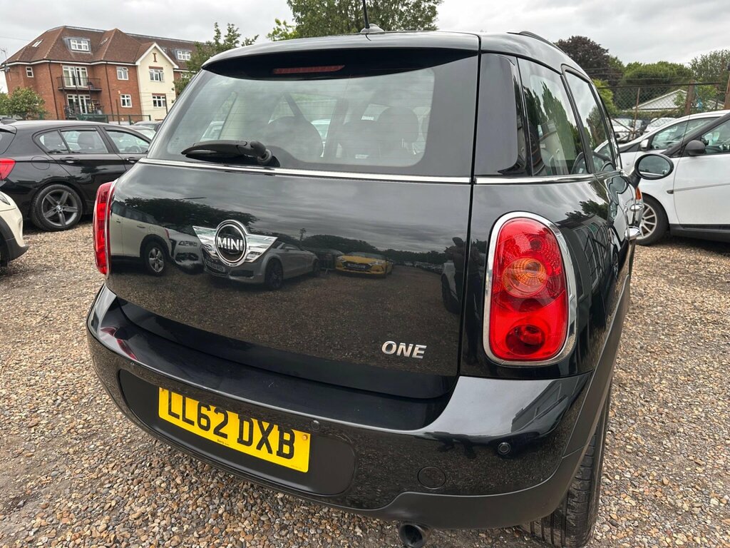 Mini Countryman Hatchback  #50