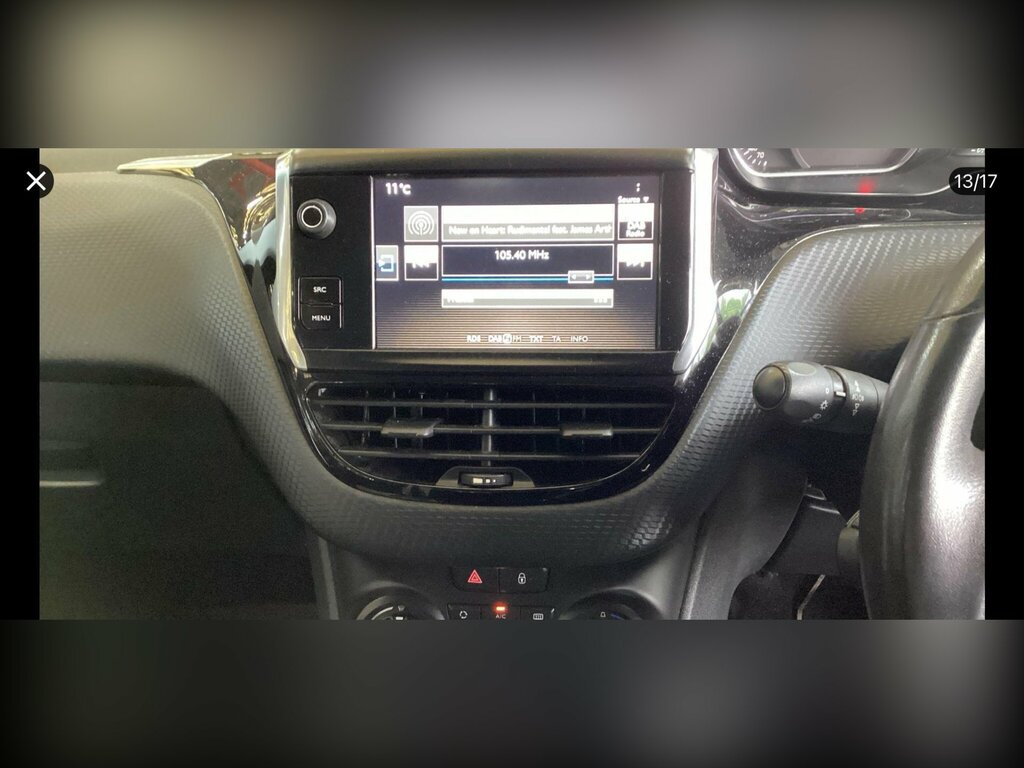 Peugeot 2008 Puretech Active 82 White #43