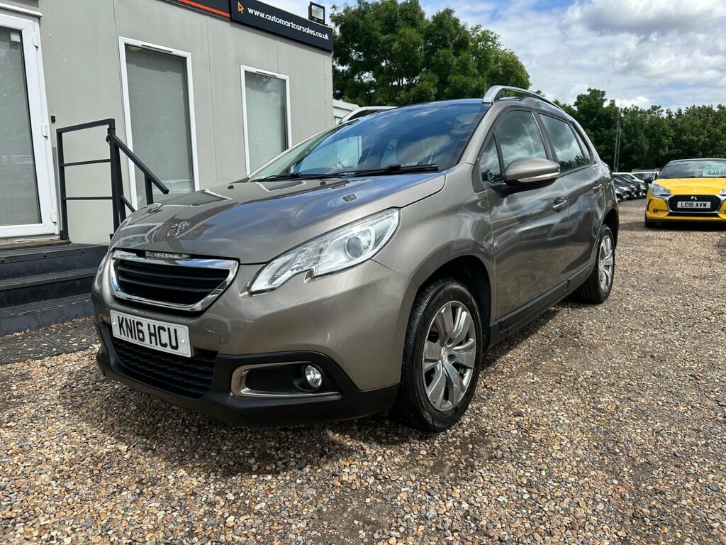 Peugeot 2008 Puretech Active 82 White #7