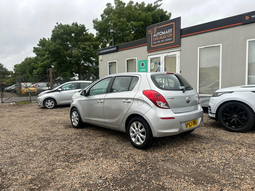 Hyundai I20 1.2 Active Euro 5 Silver #3