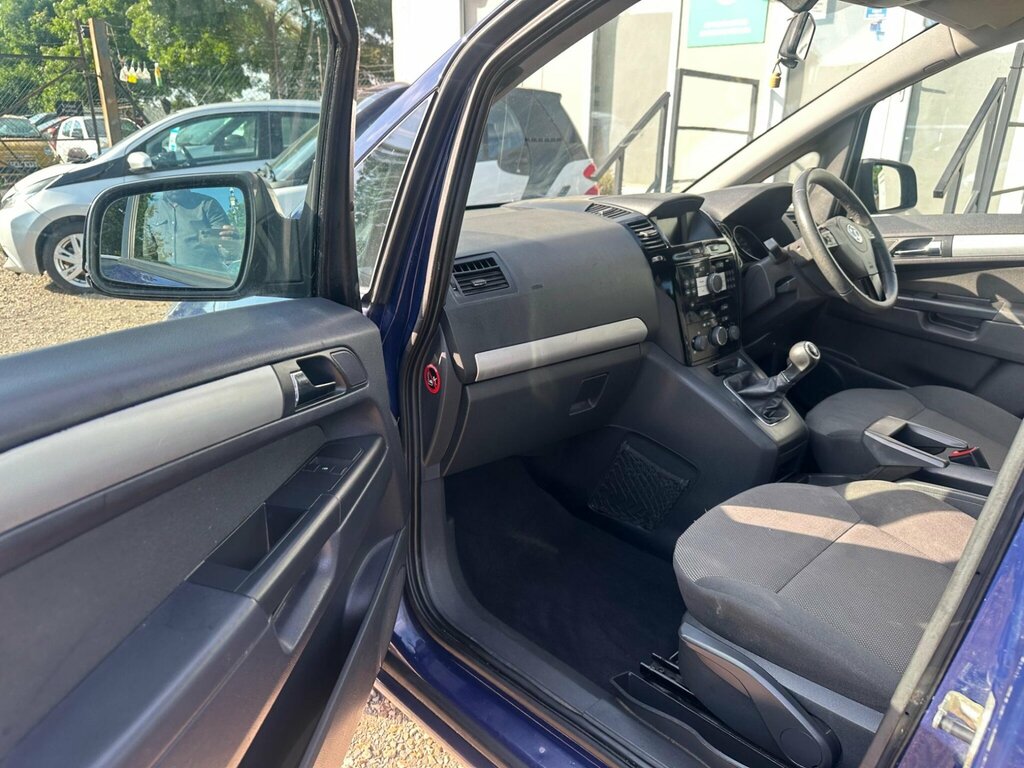 Vauxhall Zafira Mpv 1.4T 16V Grey #40