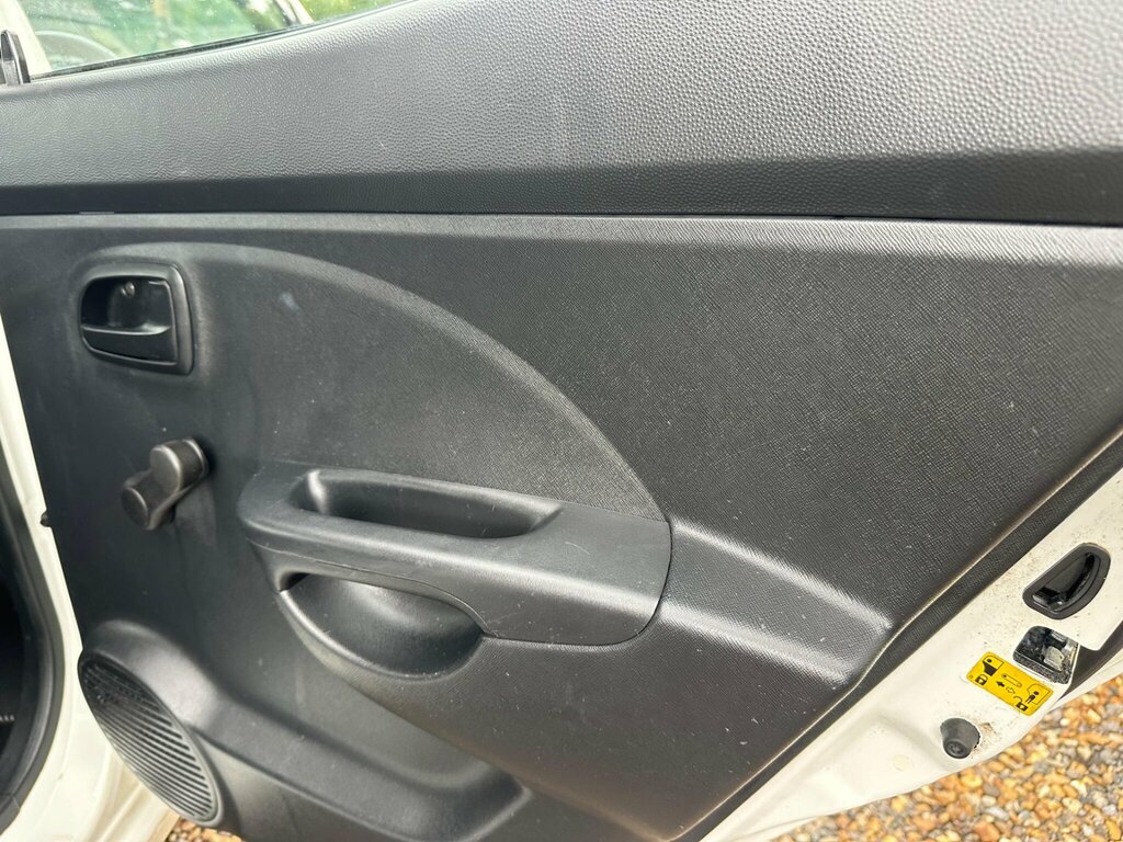 Kia Picanto Halo Ecodynamics Beige #26