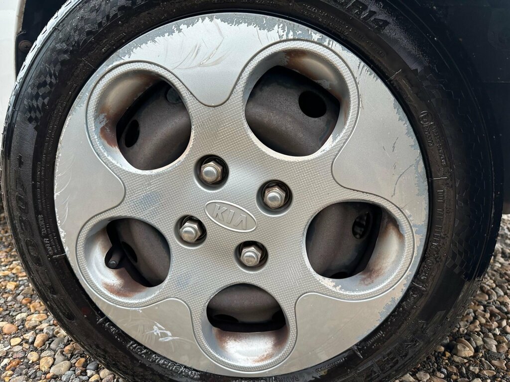 Kia Picanto Halo Ecodynamics Beige #40