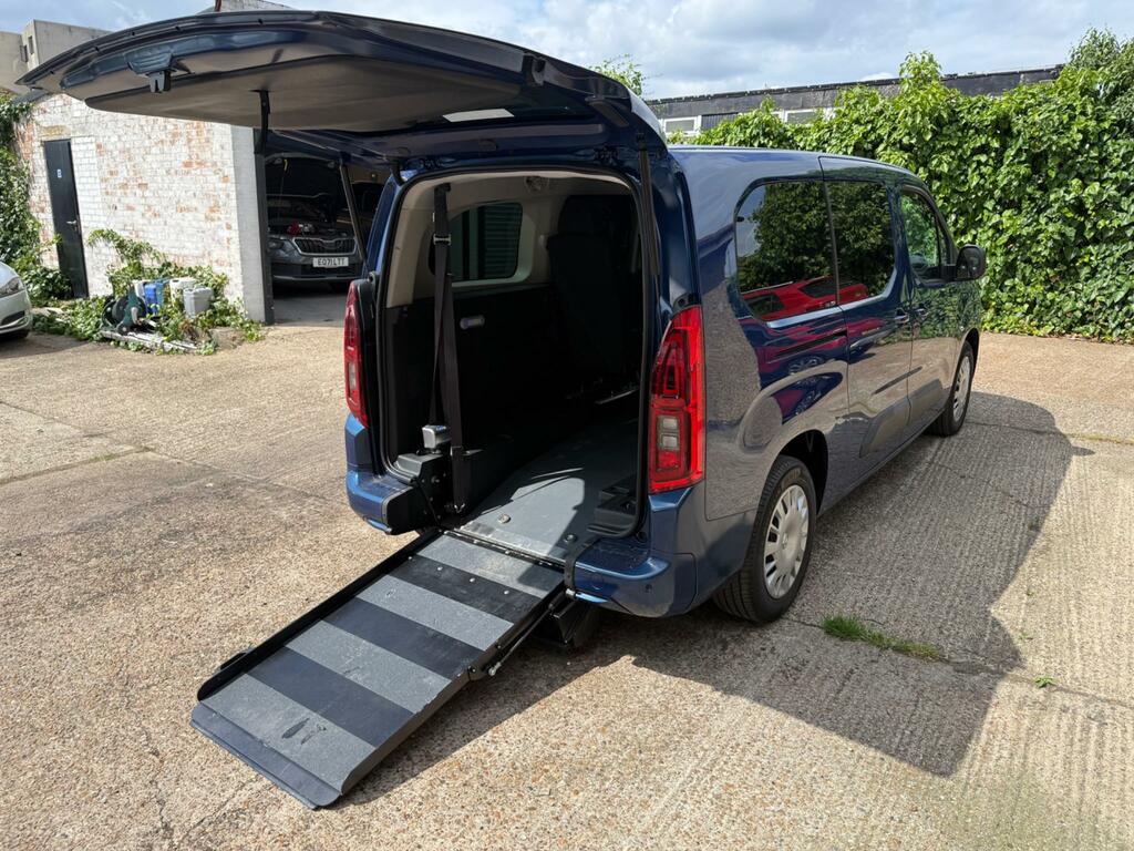 Vauxhall Combo Life Edition XL Ss Wheel Chair Adapted 2 Seater WN22AXG Blue #2