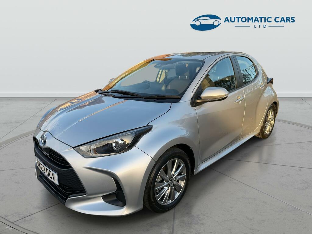 Toyota Yaris Icon Fhev Silver #3