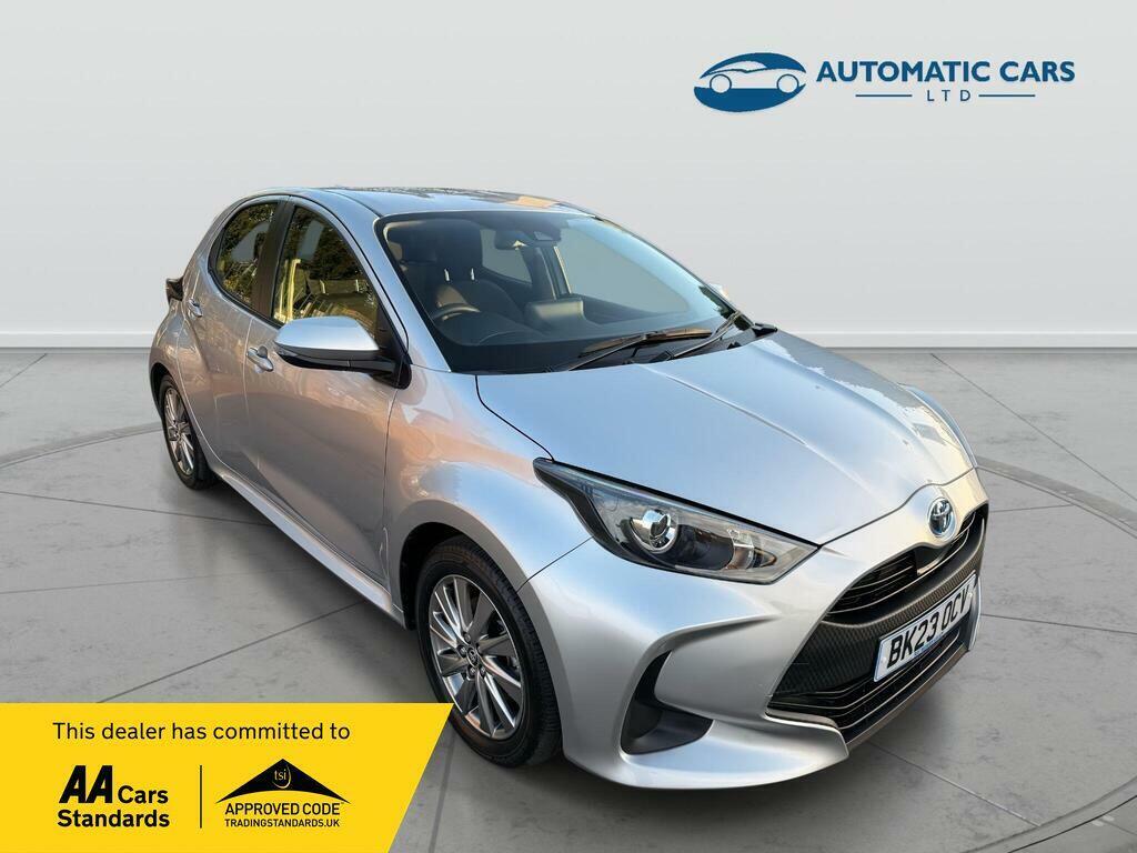 Toyota Yaris Icon Fhev Silver