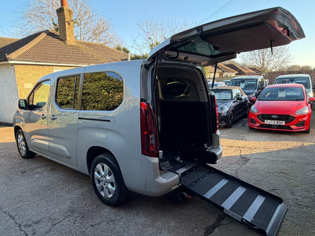 Vauxhall Combo Life Se XL Ss Wav Conversion Grey