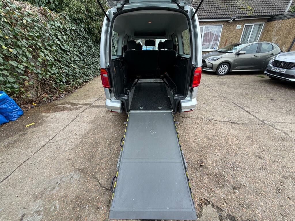 Volkswagen Caddy Maxi Life C20 Life Tdi Wheel Chair Aadapted Silver #4