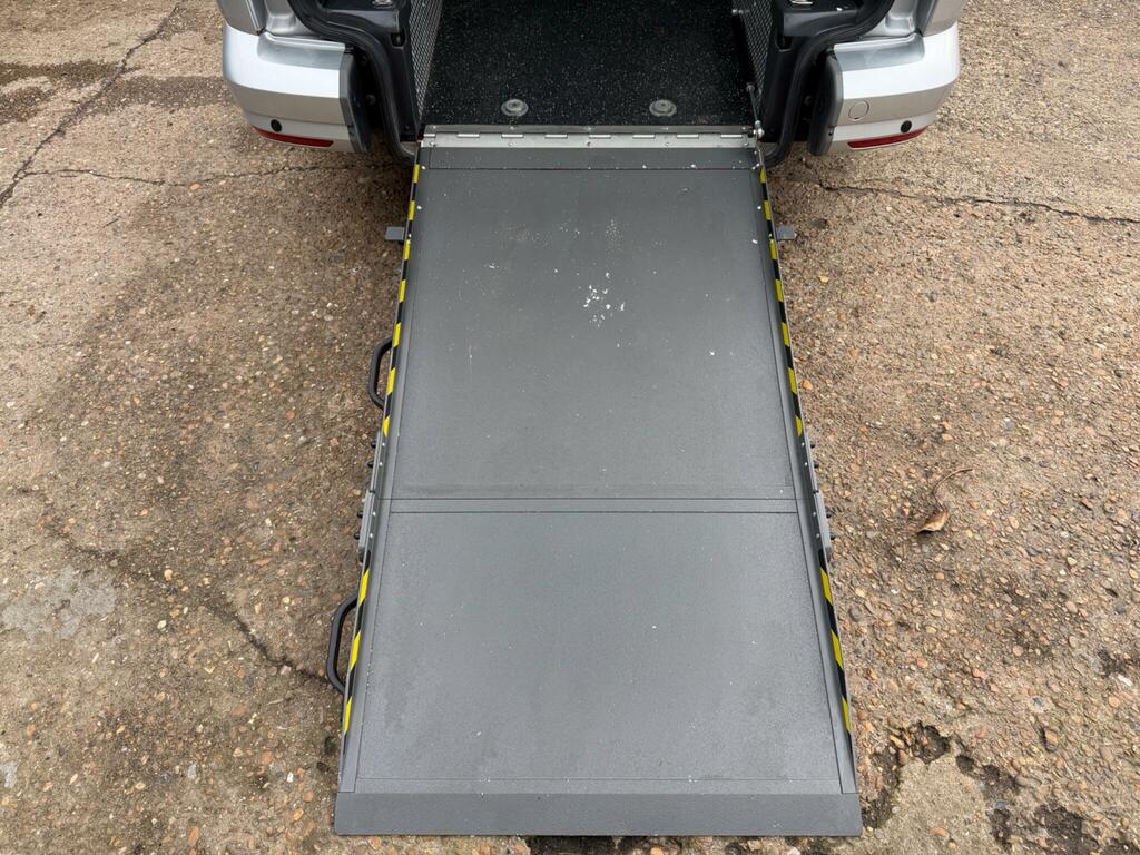 Volkswagen Caddy Maxi Life C20 Life Tdi Wheel Chair Aadapted Silver #6