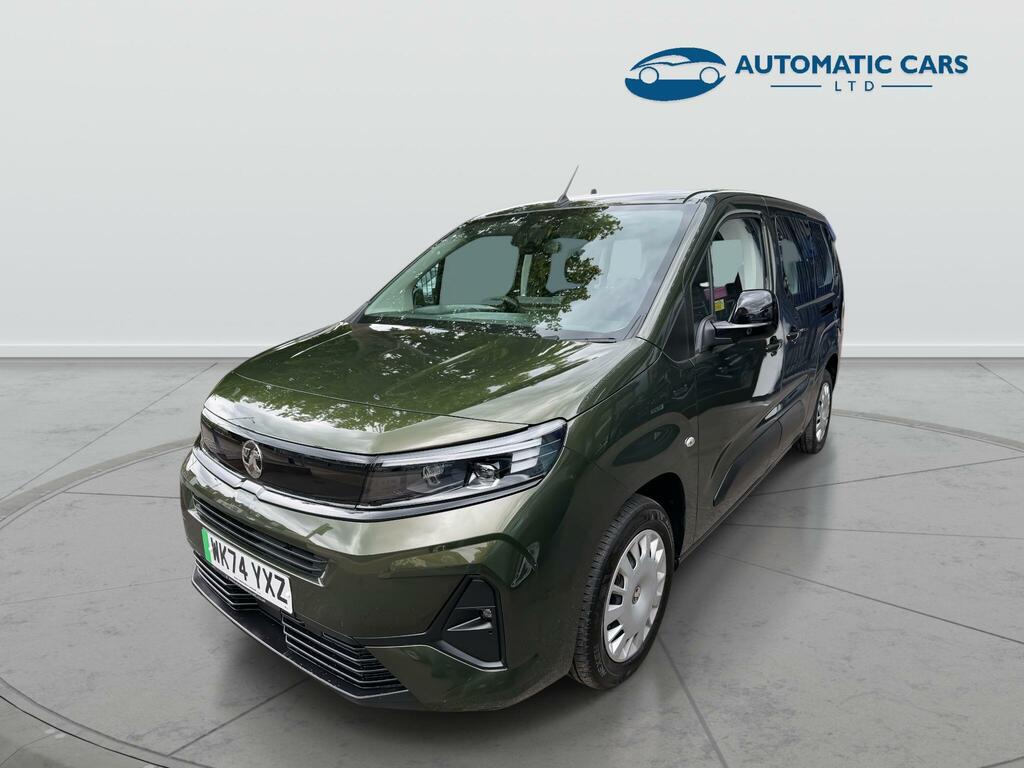 Vauxhall Combo Life Design XL Green #3