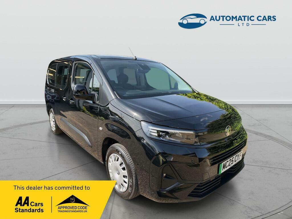 Vauxhall Combo Life Design XL Seven Seater Black