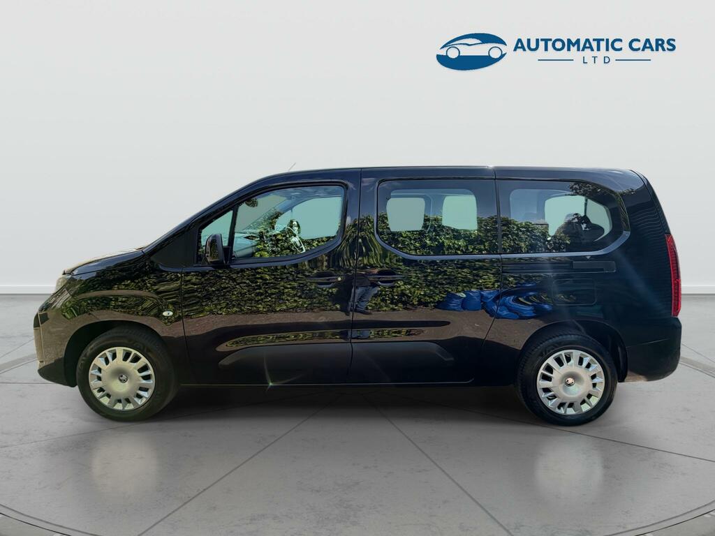 Vauxhall Combo Life Design XL Seven Seater Black #5