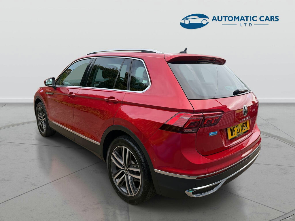 Volkswagen Tiguan Elegance Tsi Dsg WF21NSK Red #4