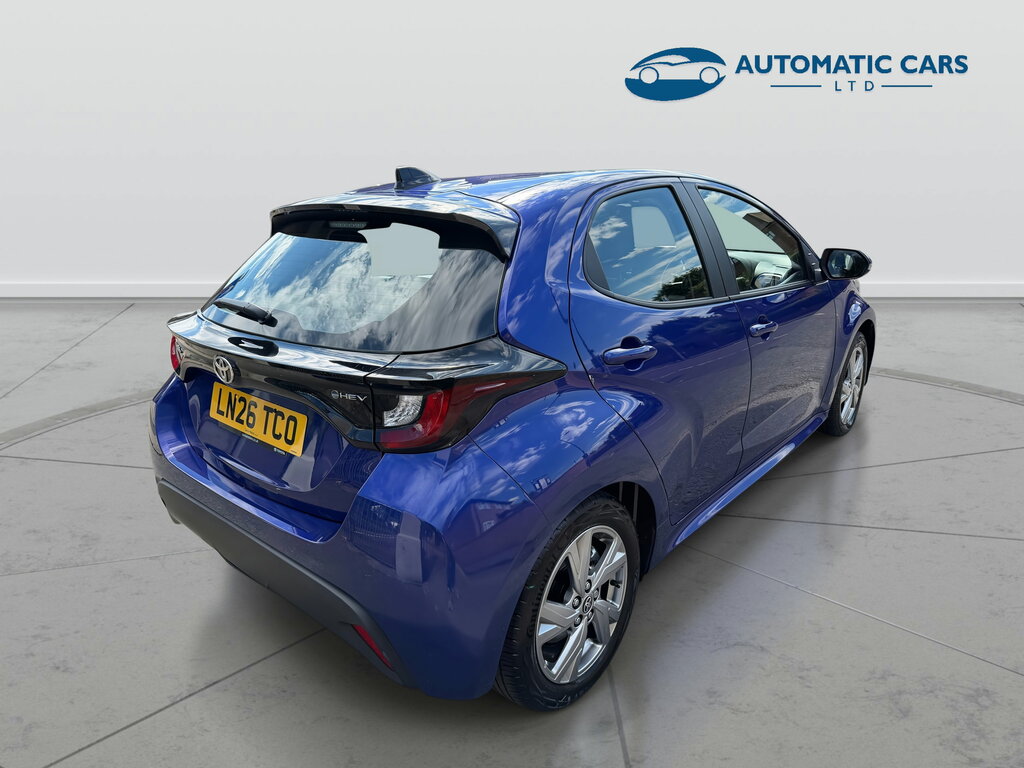 Toyota Yaris Icon Fhev Blue