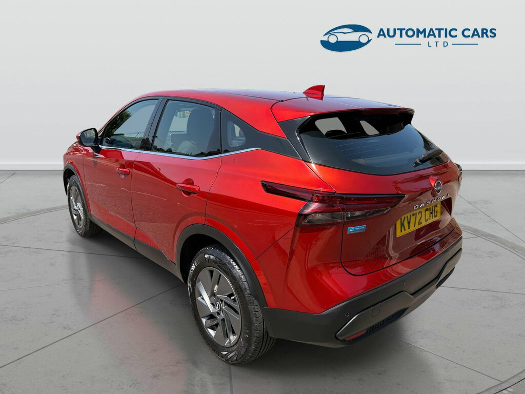 Nissan Qashqai Dig-t Acenta Premium Dct Mhev Red #4