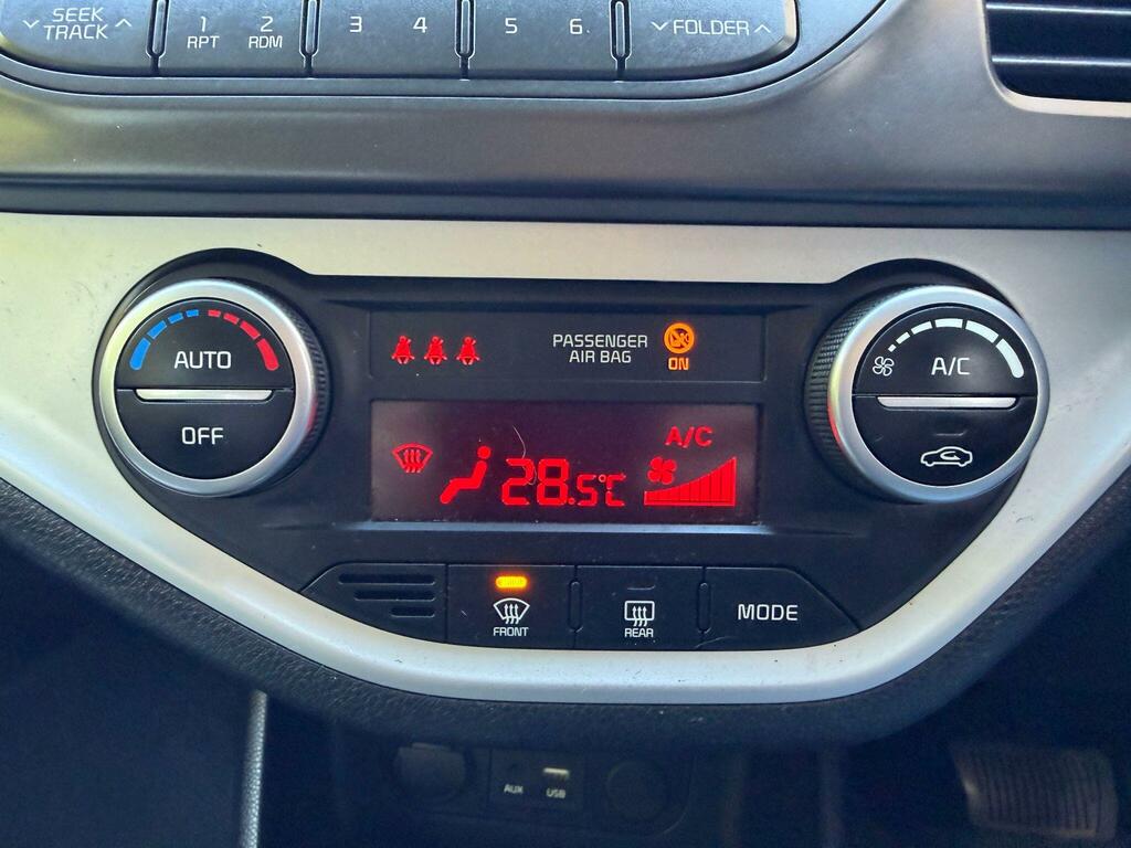 Kia Picanto 1.0 1 White #24