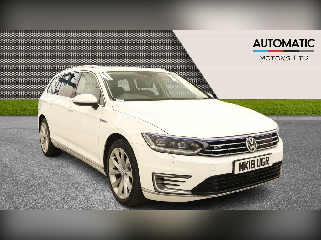 Volkswagen Passat 1.4 Tsi Gte Advance Estate Plug-in Hybr White