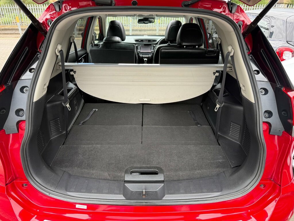 Nissan X-Trail 1.6L Tekna Green #82